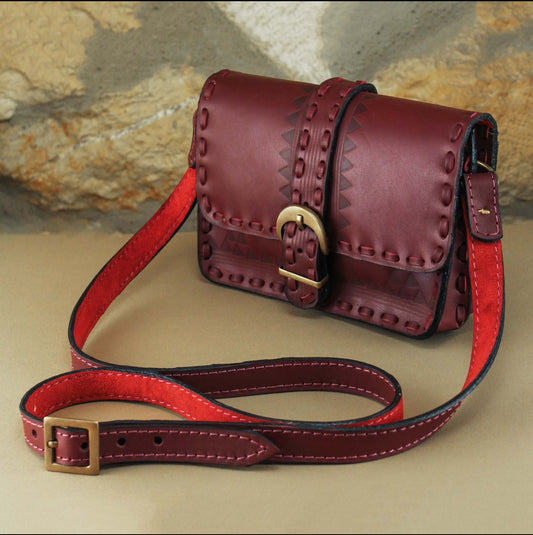 Ladies leather bag