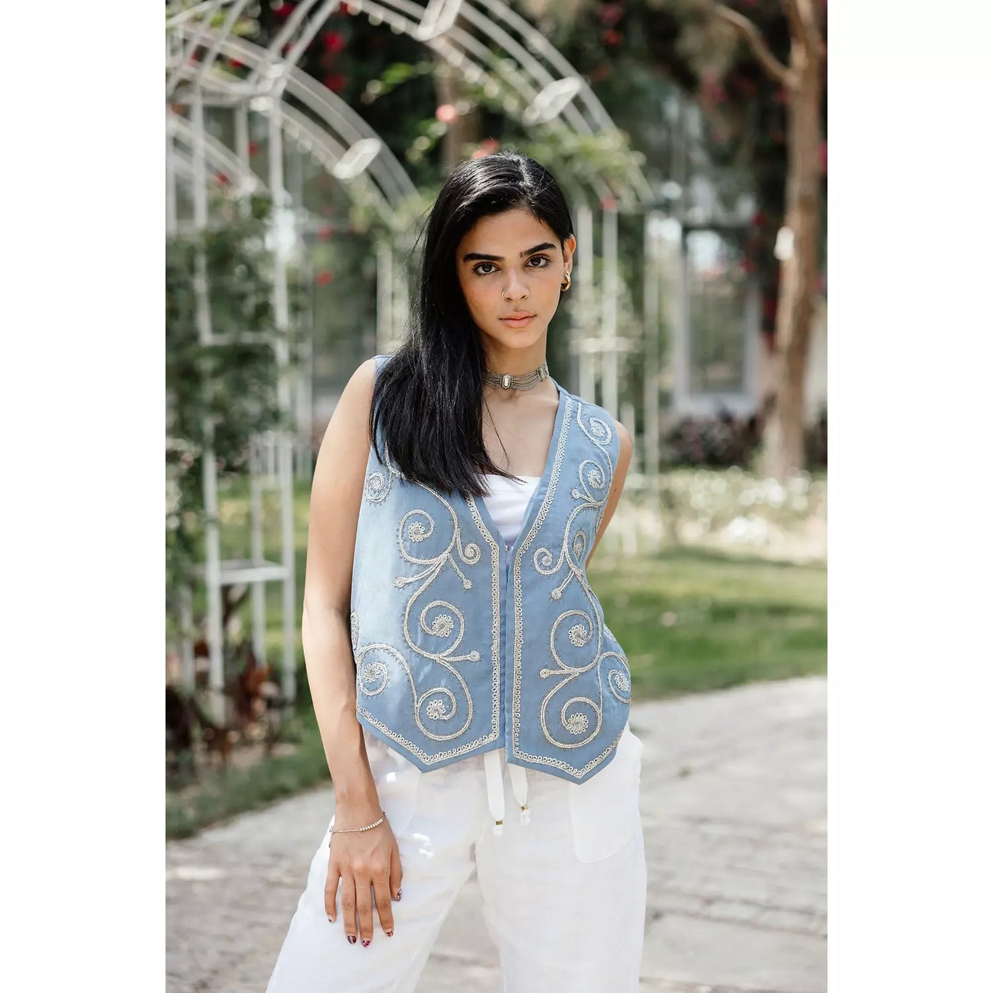 Embroidery vest