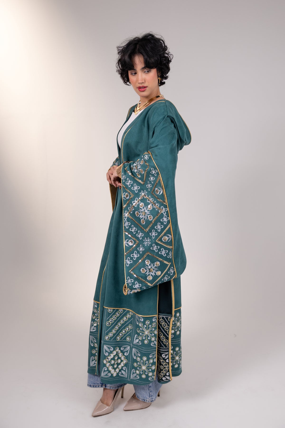 Tahia in Teal