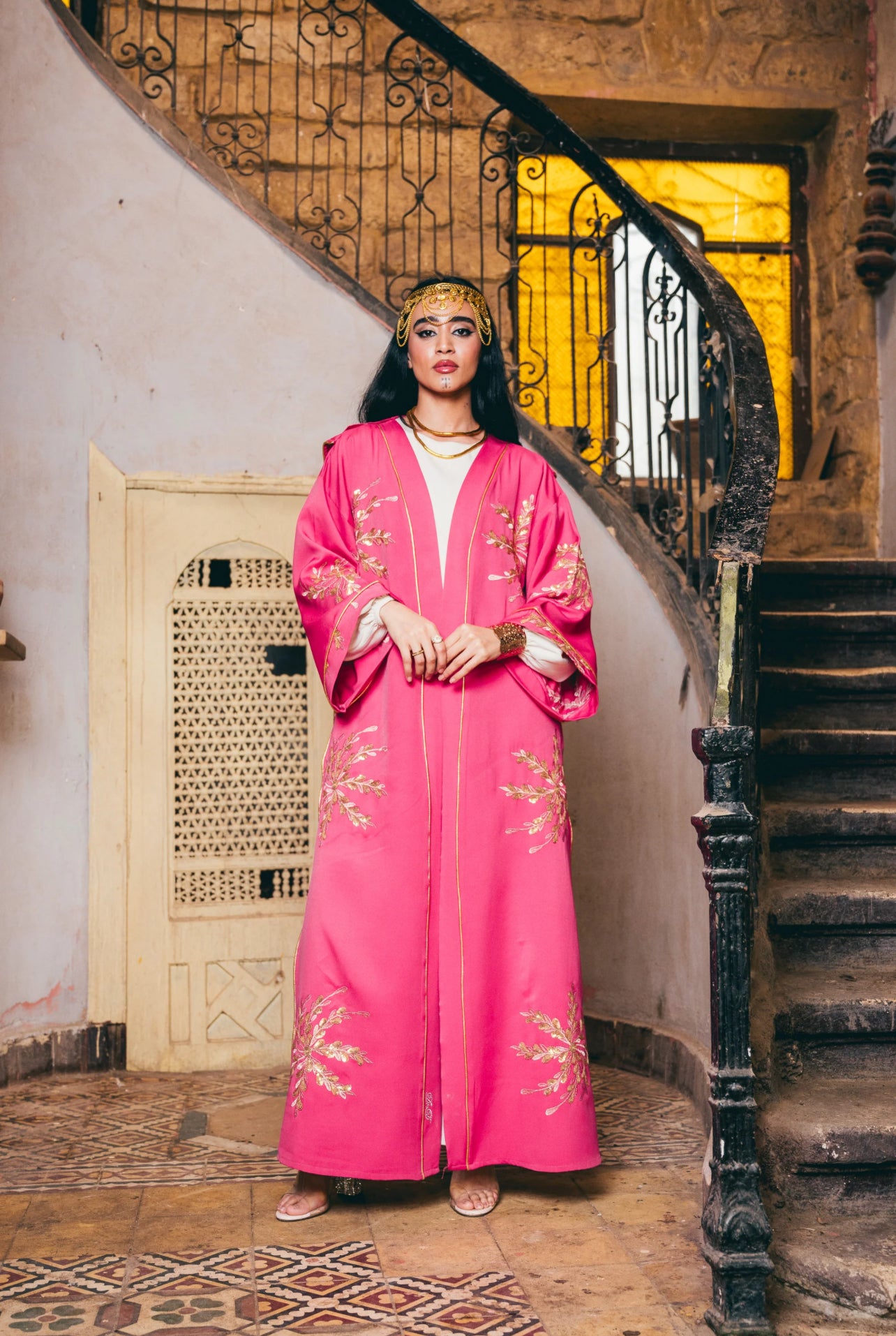 Nour Kaftan - pink