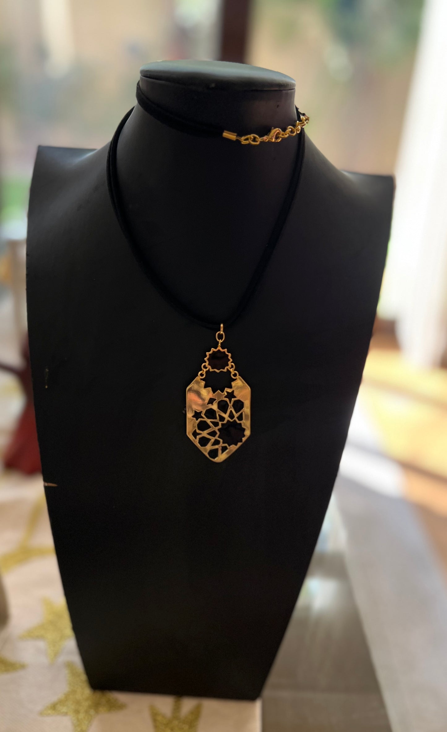 Pendant with leather necklace