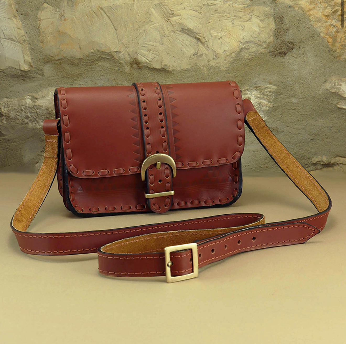 Ladies leather bag