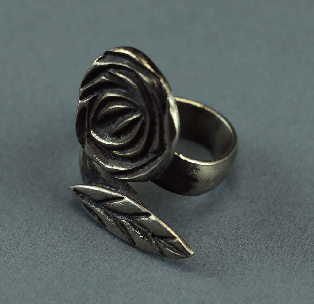 Leaf and Rose Ring