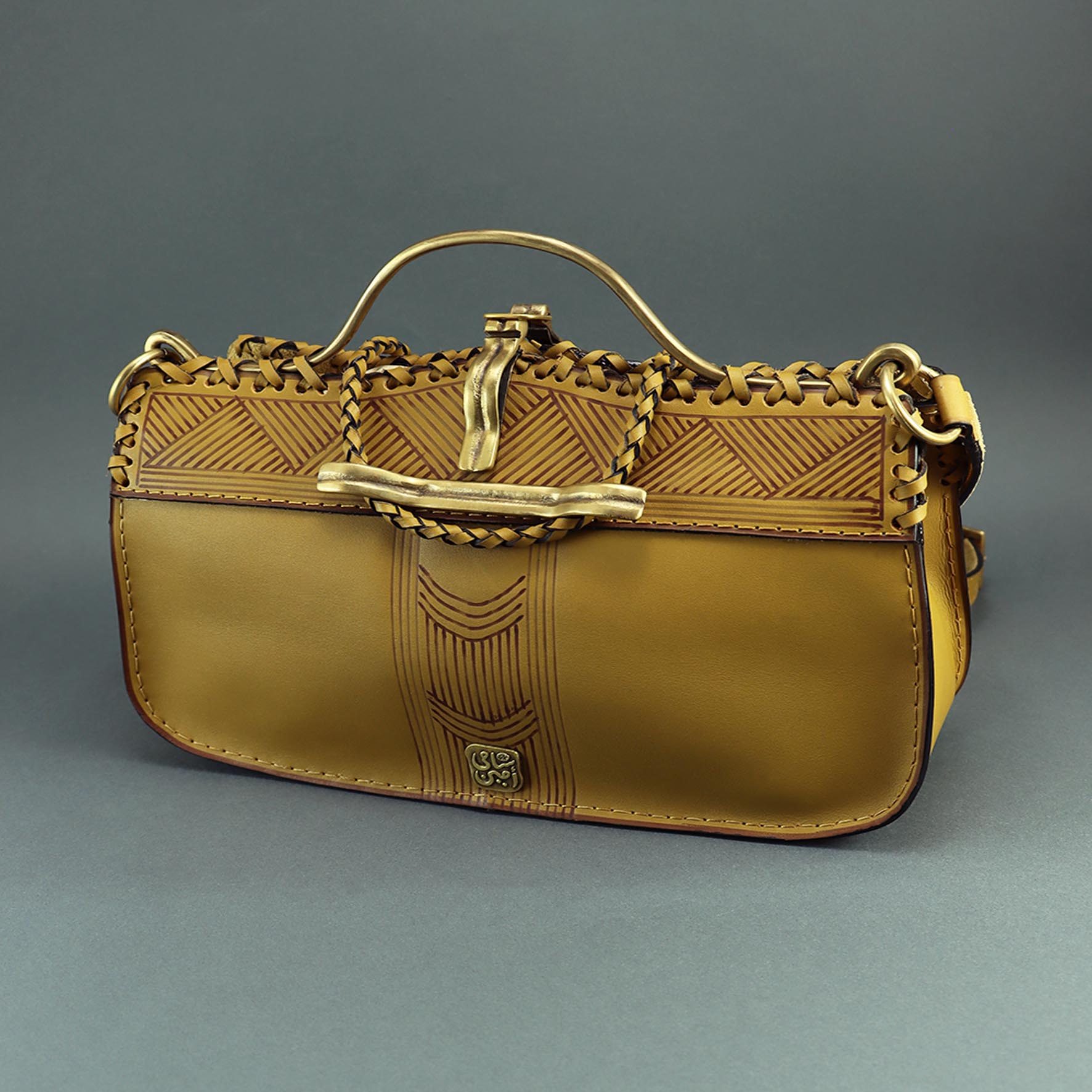 Hathor handmade Leather Handbag