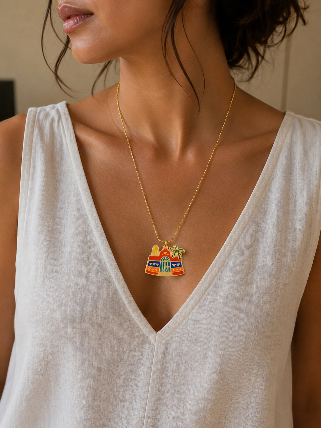 Nubian house thin necklace