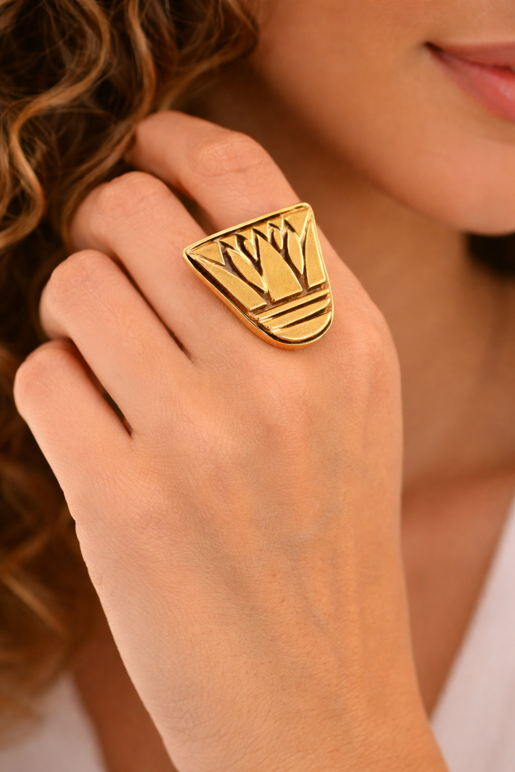 Lotus ring