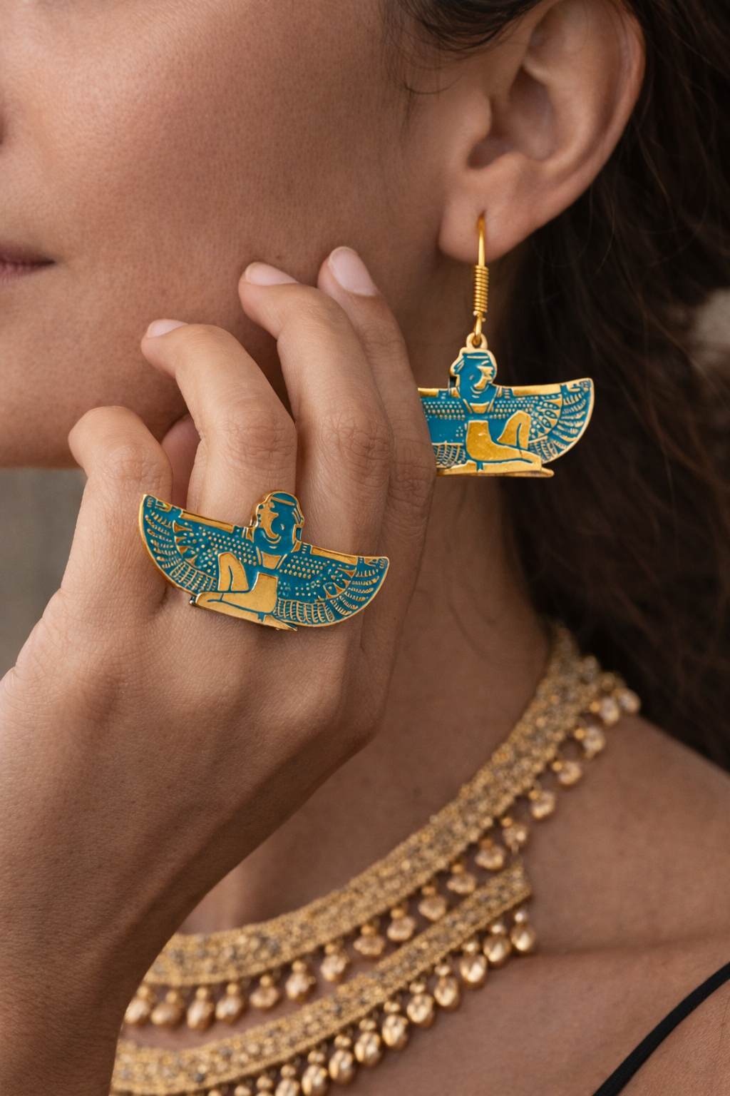 Horus ring