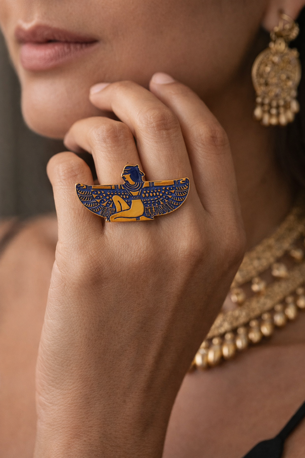 Horus ring