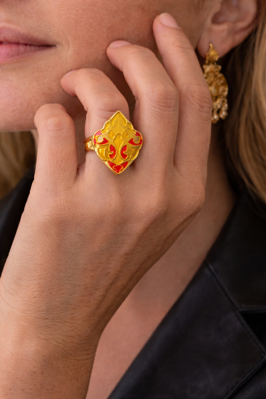 Diamond shap ring