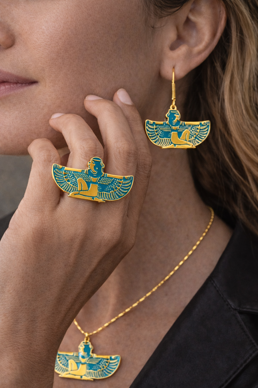 Horus Turquoises necklace