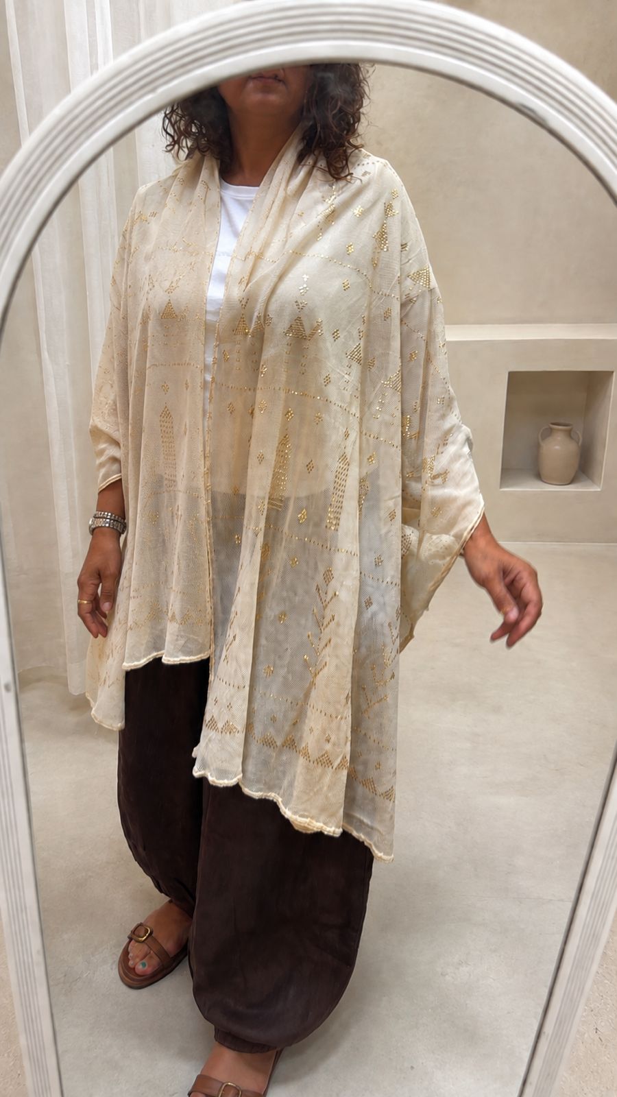 Handmade Talli Shawl- White/Gold